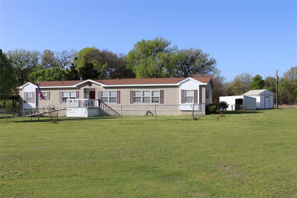 Kemp, TX 75143,19176 County Road 4043