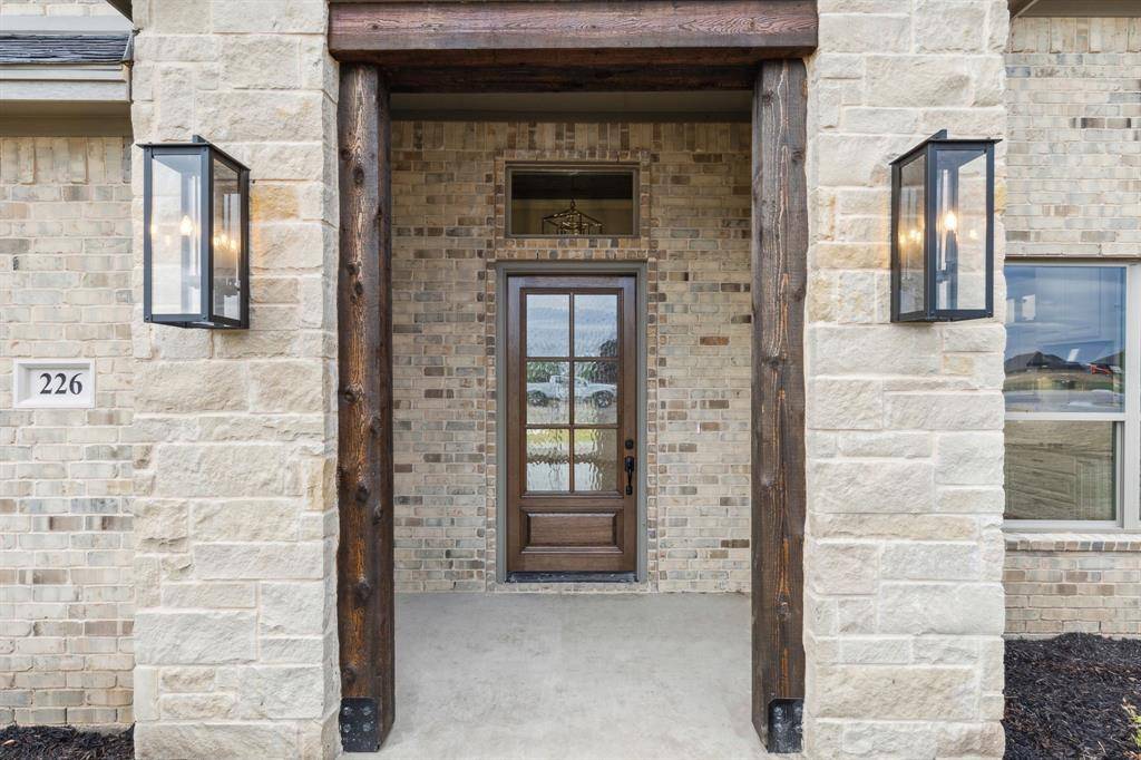 Granbury, TX 76049,2165 Middlewood Circle