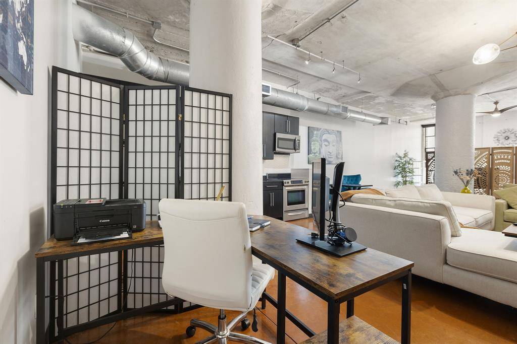 Dallas, TX 75202,1122 Jackson Street #718