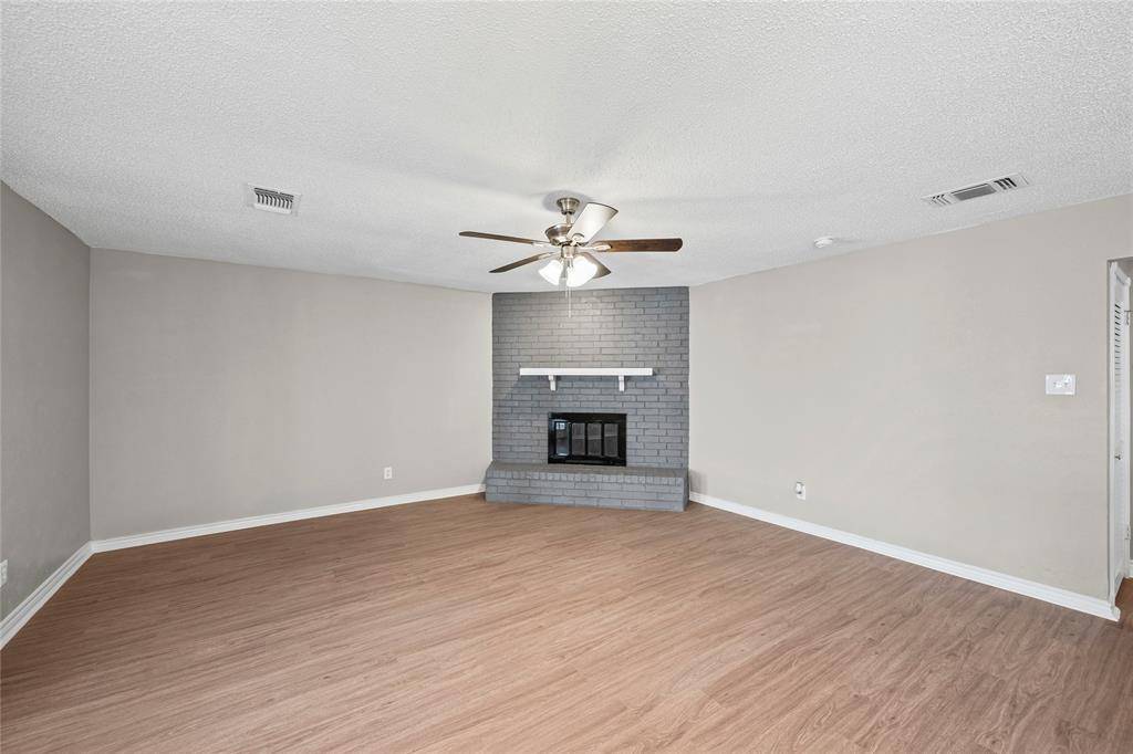 Saginaw, TX 76179,565 Park Center Boulevard