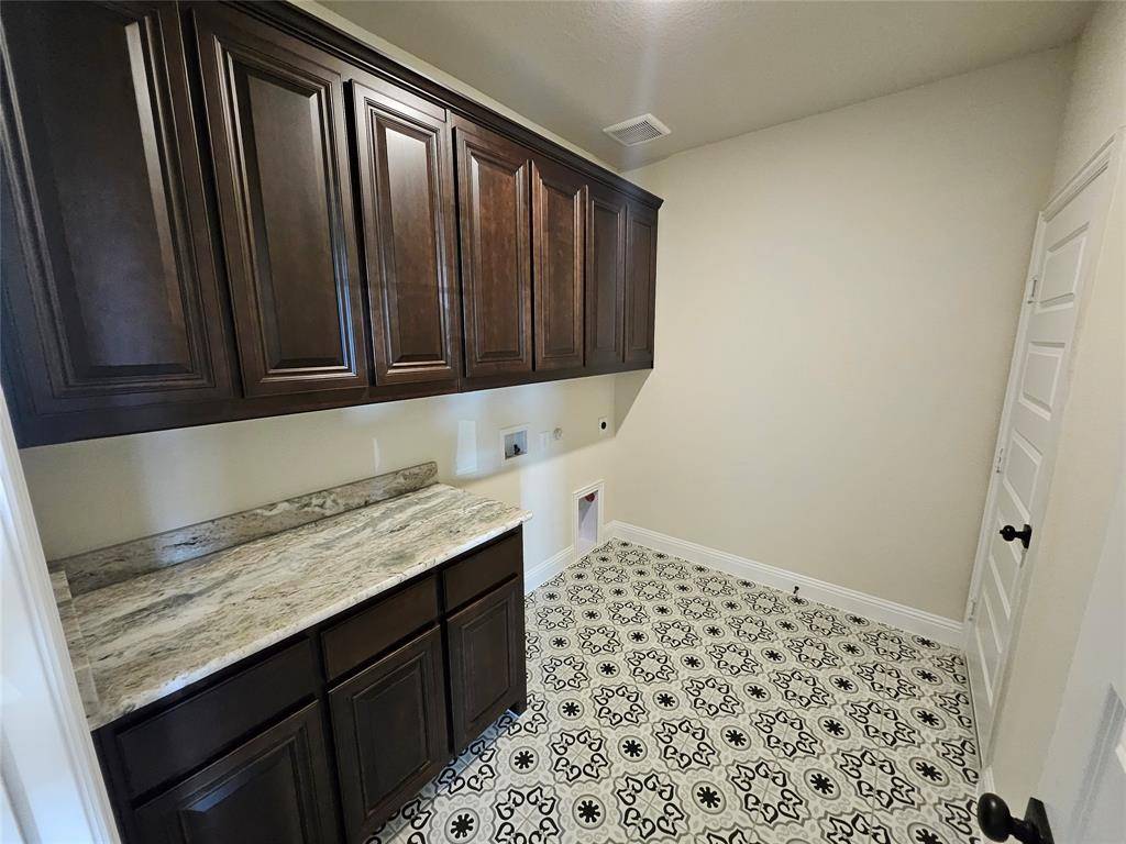 Trenton, TX 75490,264 Redwood Circle