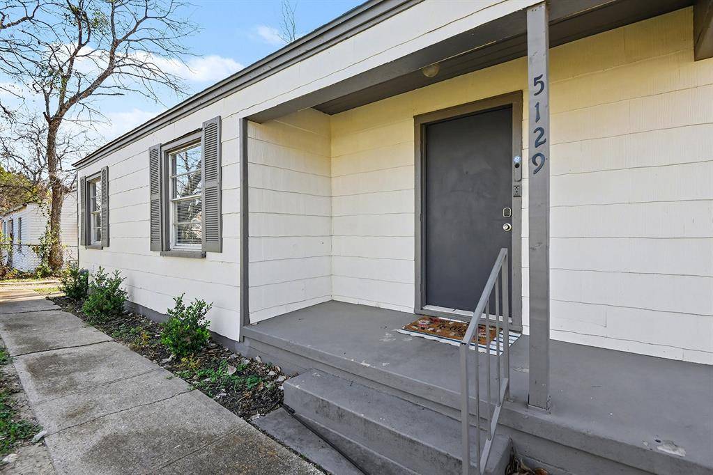 River Oaks, TX 76114,5129 Penrod Court