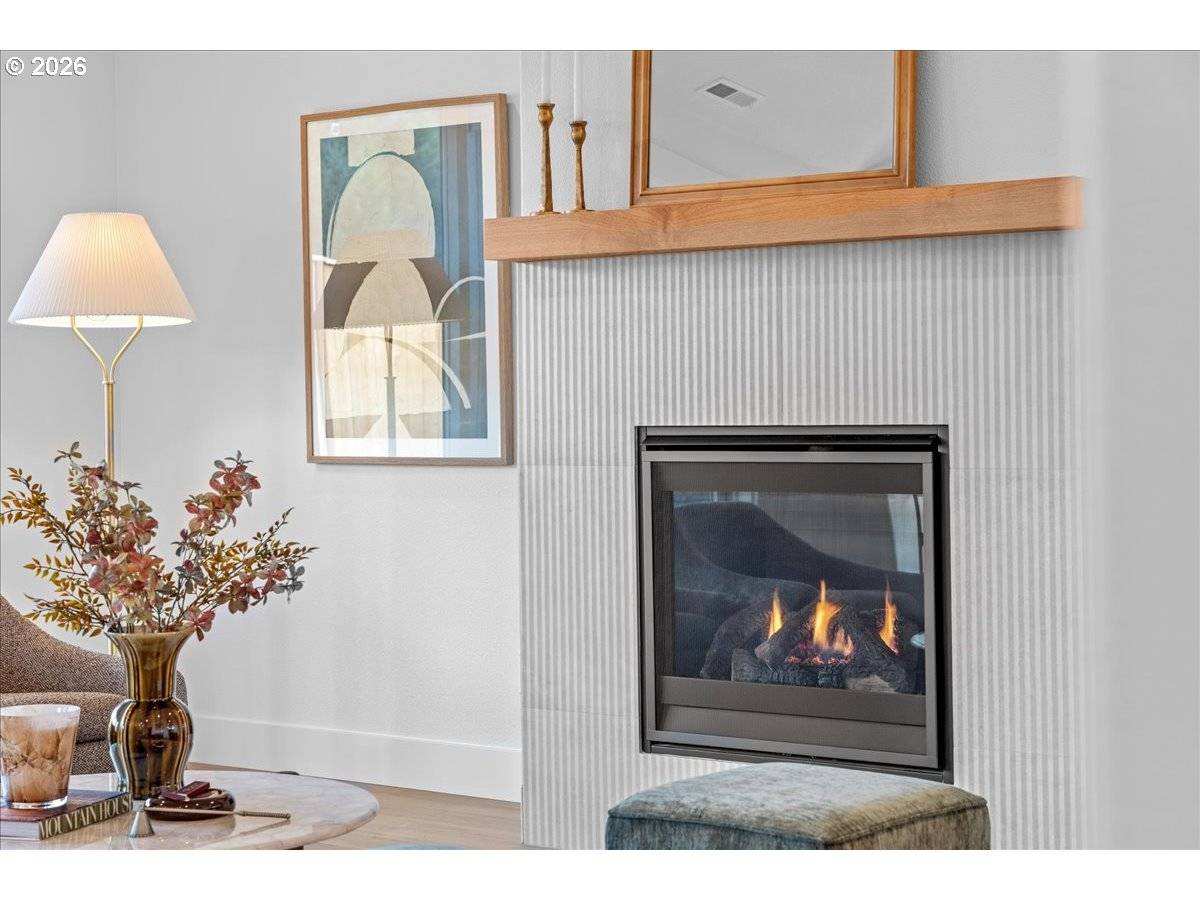 Silverton, OR 97381,789 RILEY DR