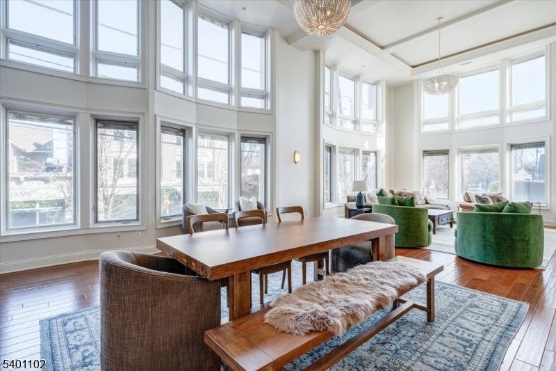 Montclair Twp., NJ 07042,119 Walnut St #1