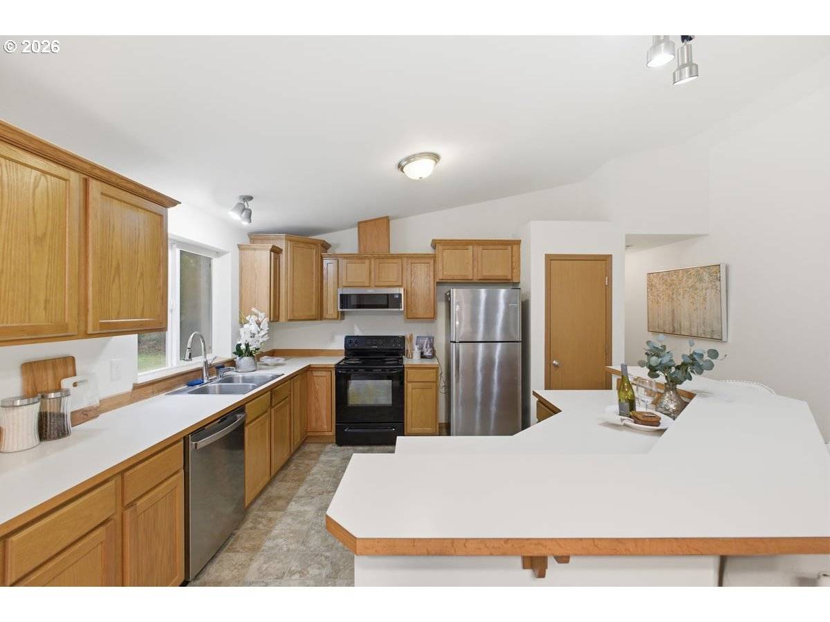 Molalla, OR 97038,37905 S Wilhoit RD