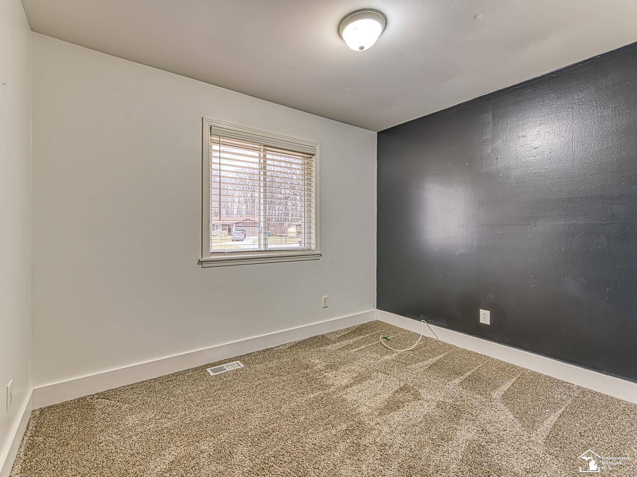 Brownstown, MI 48193,18153 Doncaster CT