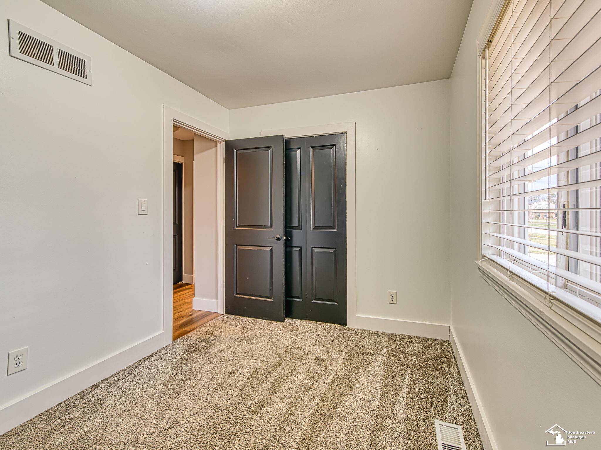 Brownstown, MI 48193,18153 Doncaster CT