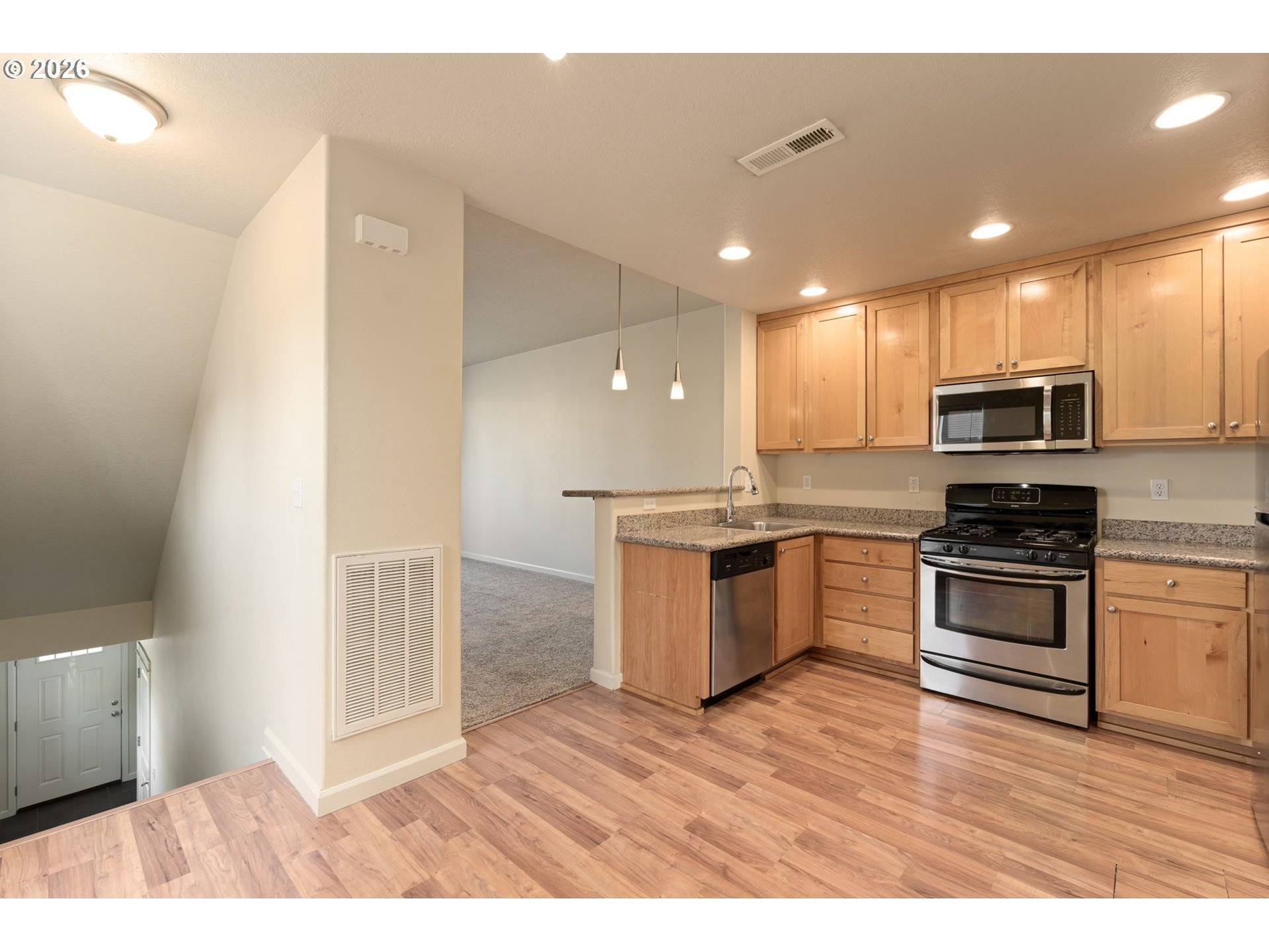 Beaverton, OR 97003,3169 SW JADEN DR