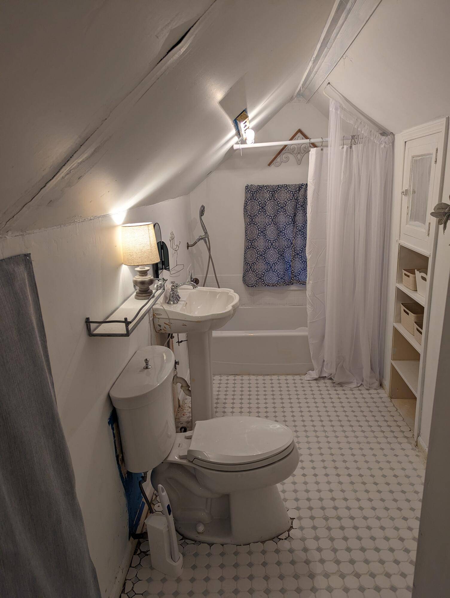 Greenville, MI 48838,614 W Cass ST