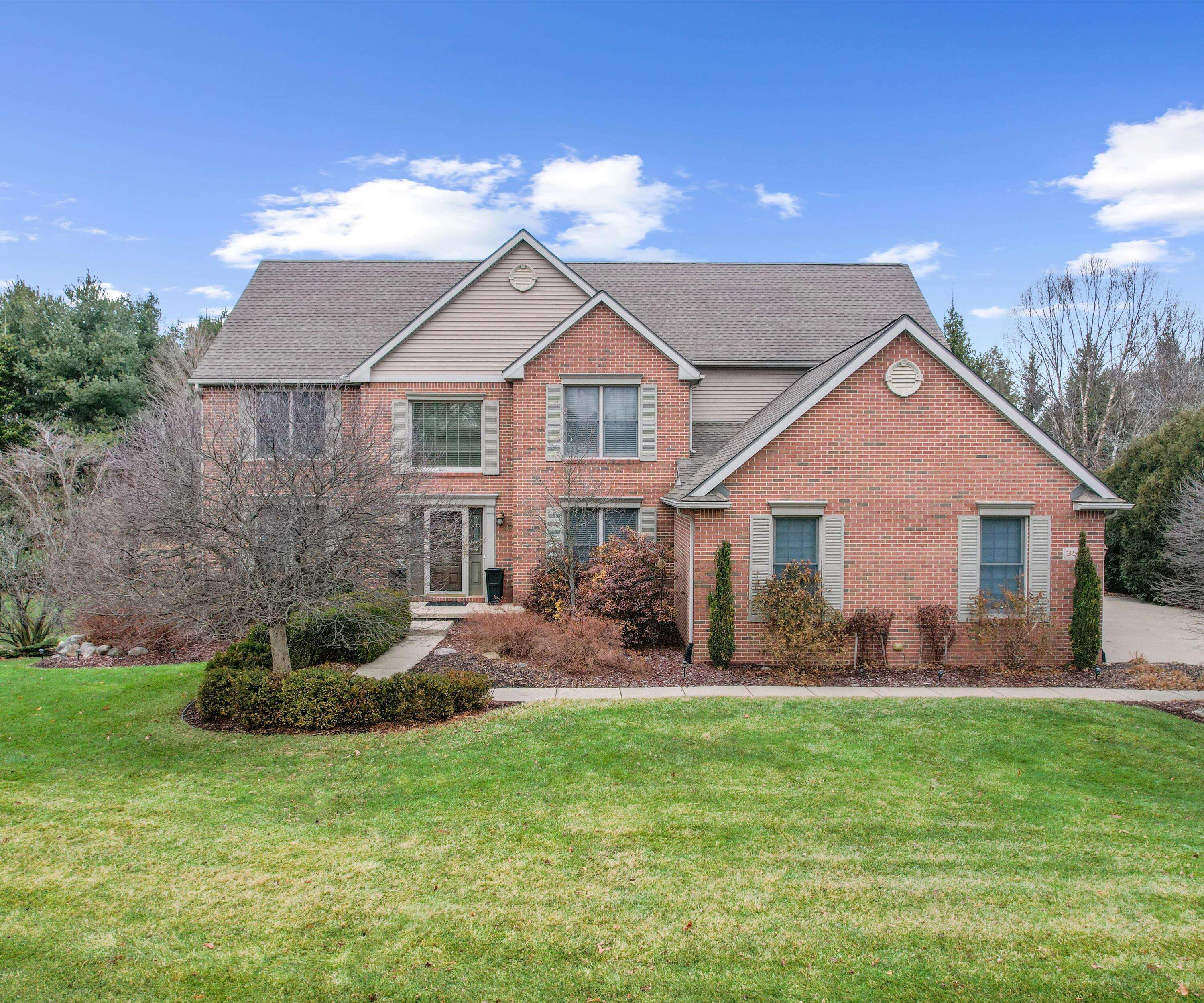 Saline, MI 48176,350 Huntington DR