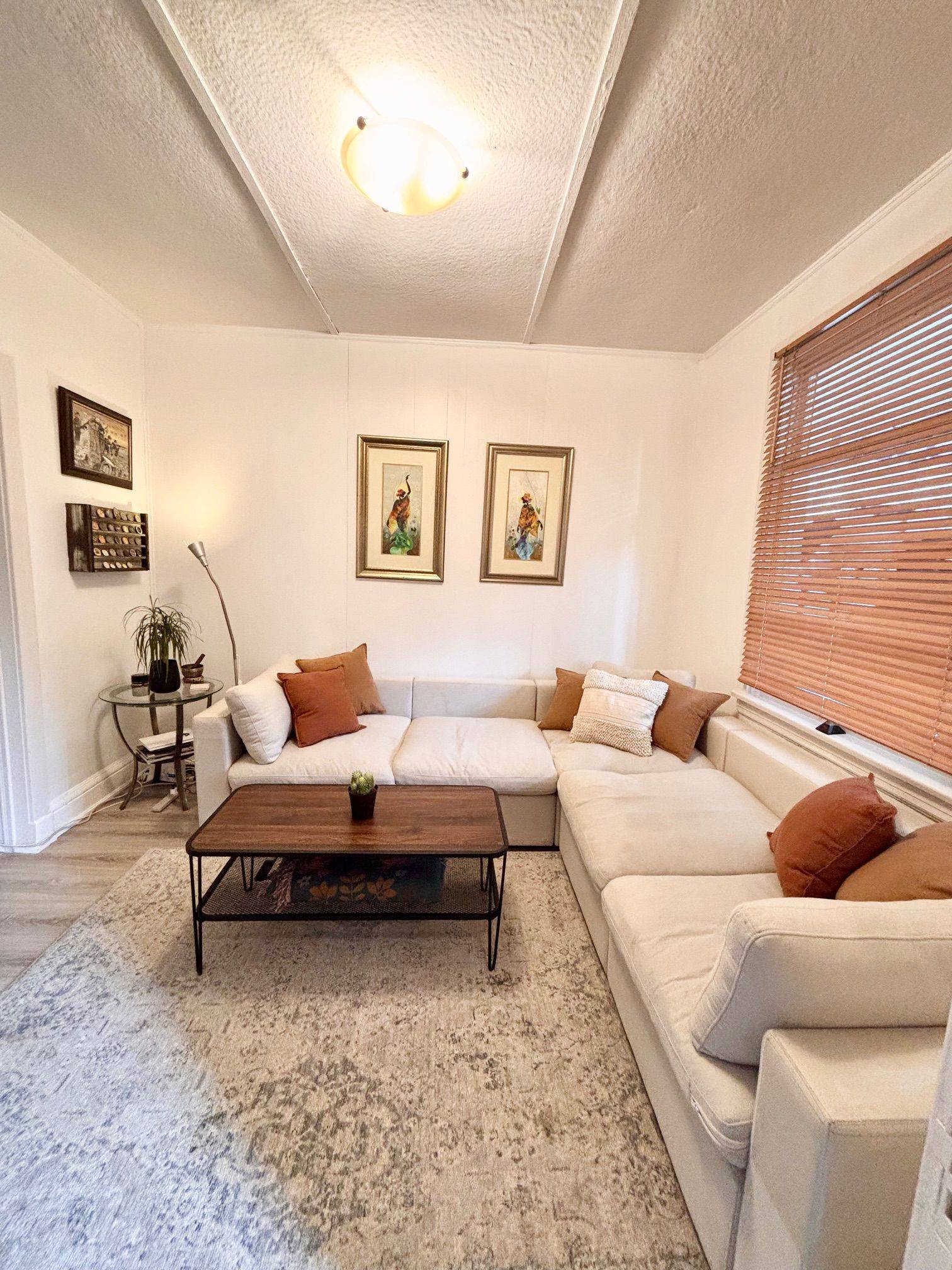 Toronto E03, ON M4C 5J5,43 King Edward AVE