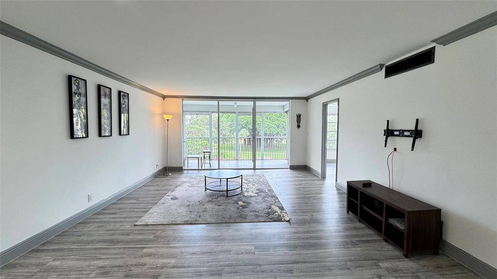 Pompano Beach, FL 33069,2650 S Course Dr #401