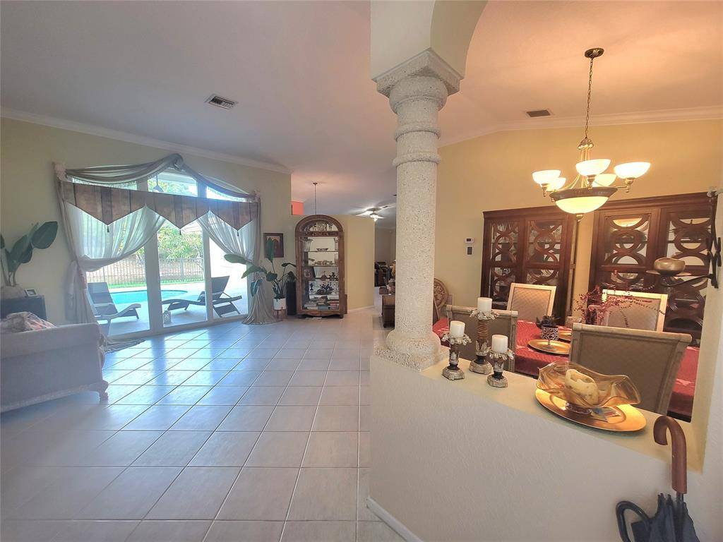 Coral Springs, FL 33065,8829 NW 45th Pl