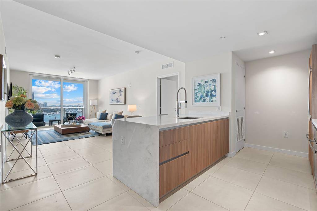 Fort Lauderdale, FL 33304,401 N Birch Road #1102