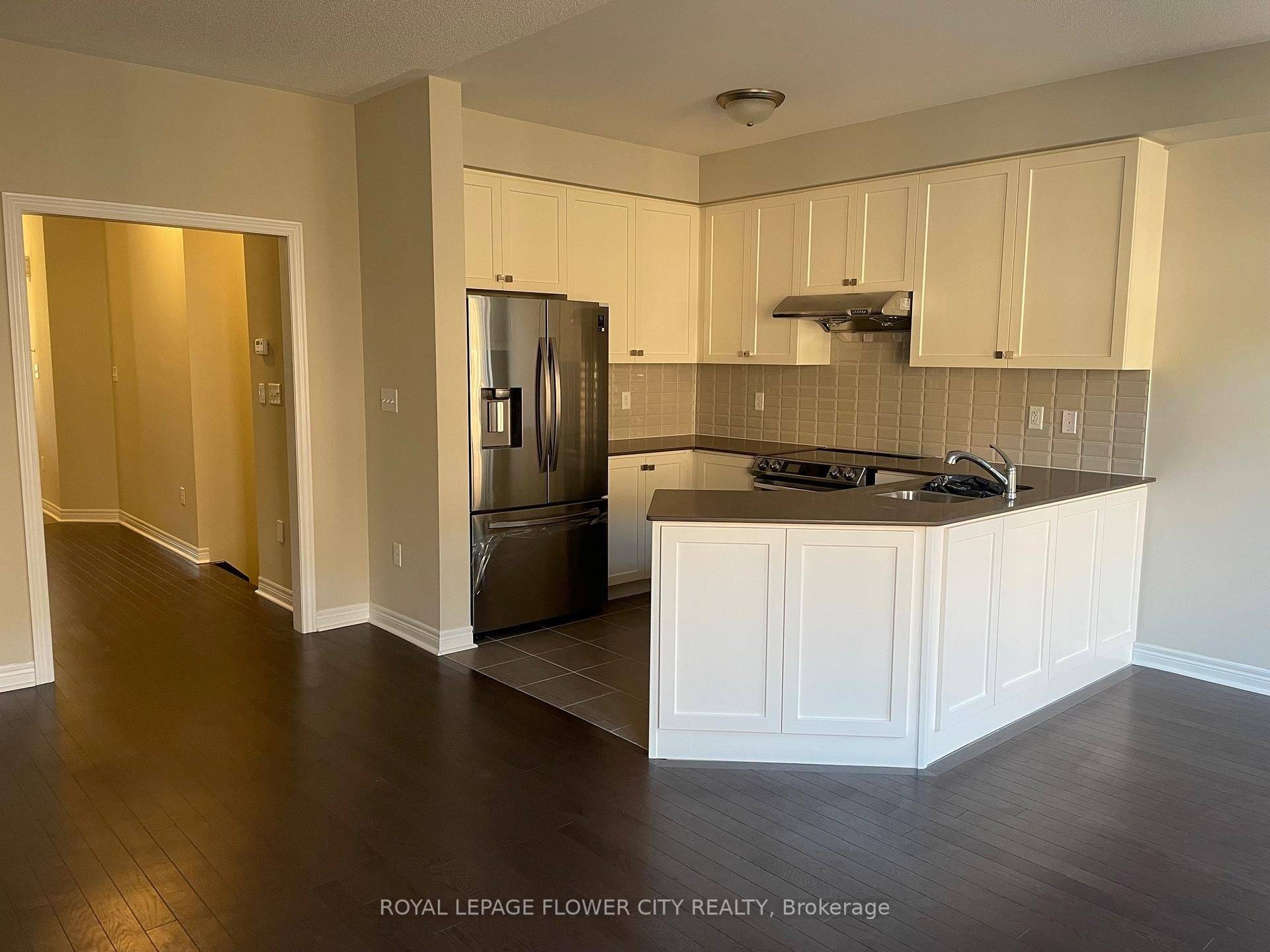 Brampton, ON L7A 0A7,51 Pearman CRES N