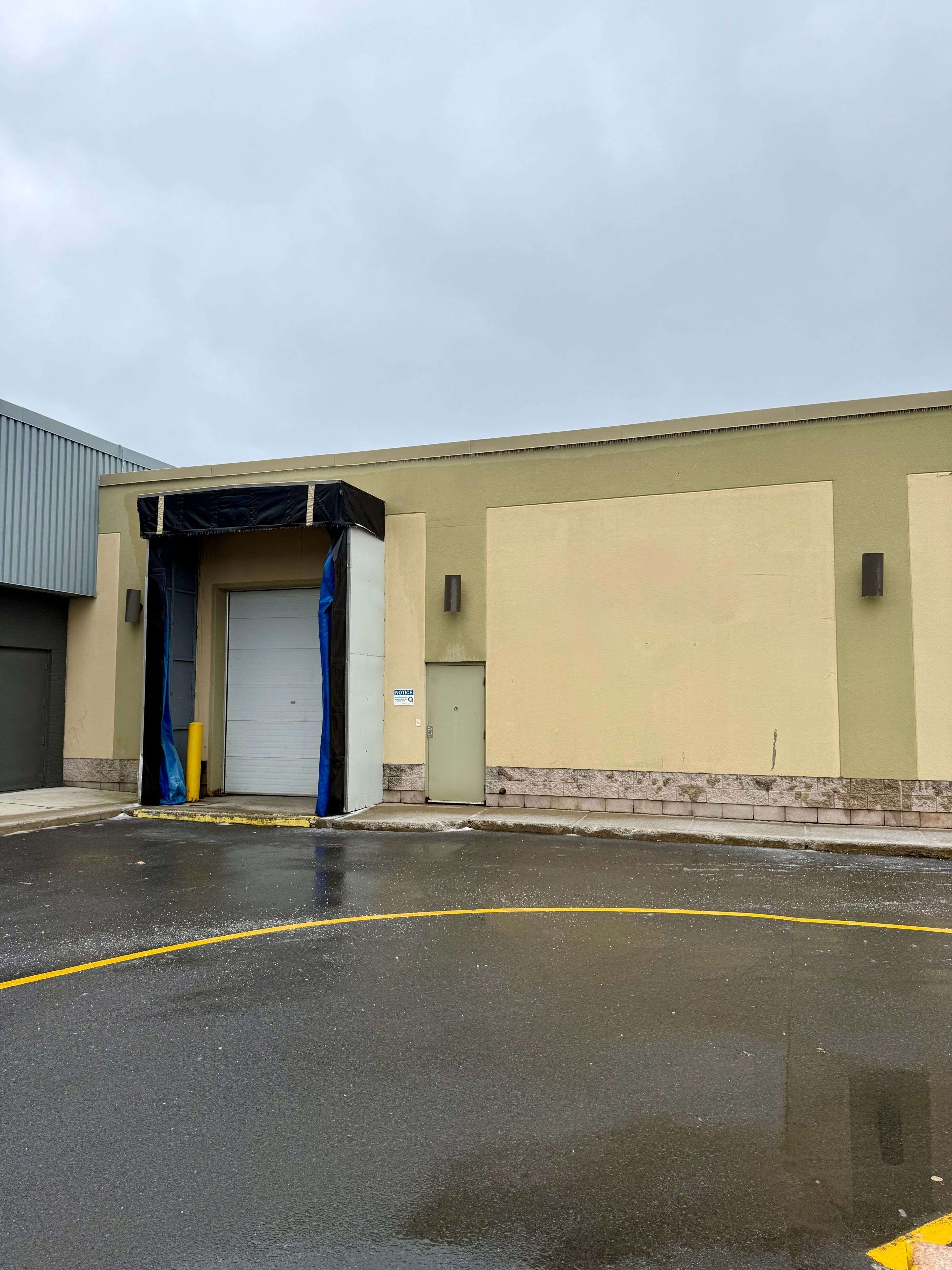 Cornwall, ON K6J 4P5,960 Brookdale AVE #111