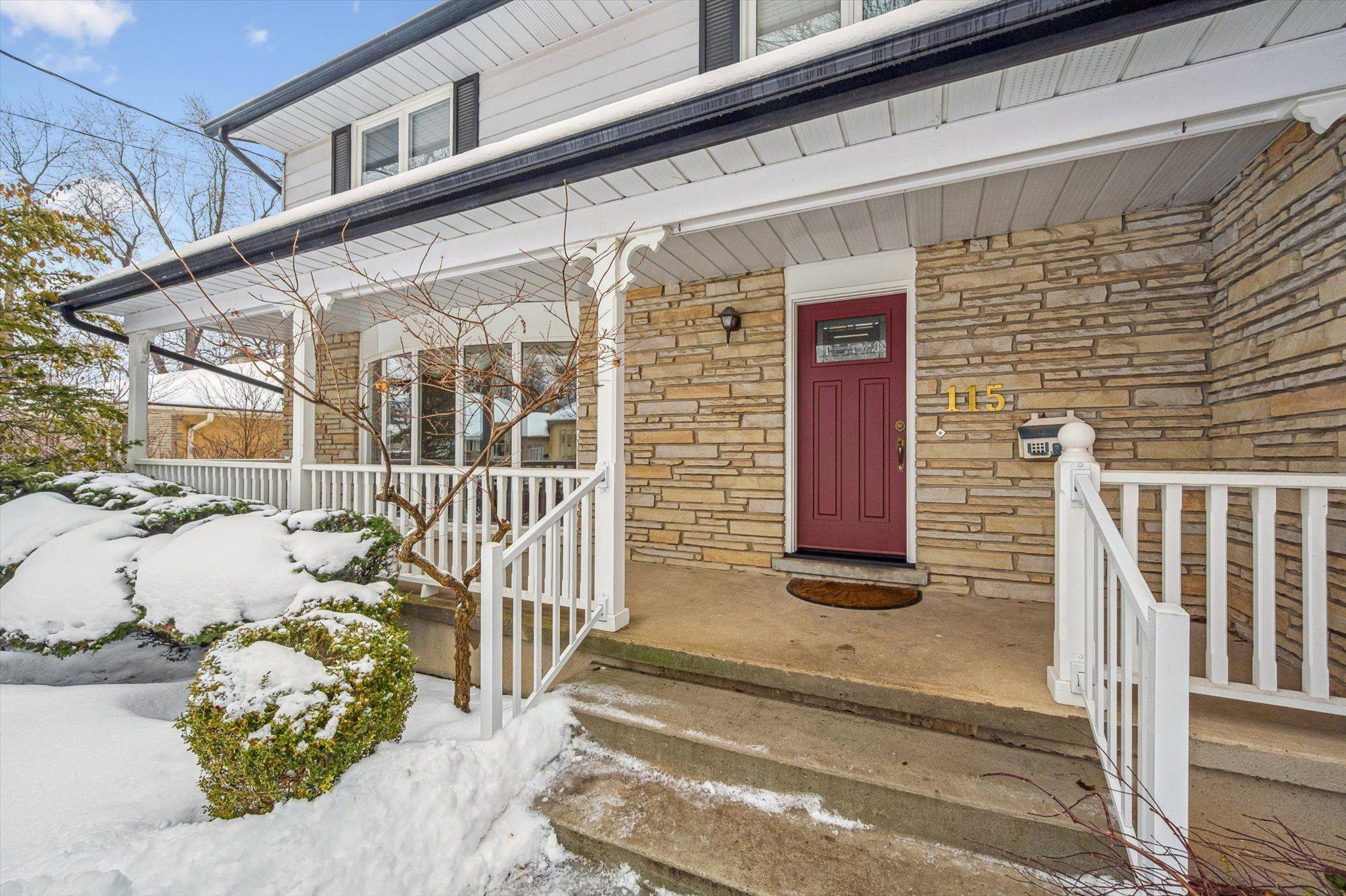 Guelph, ON N1E 2R2,115 Palmer ST