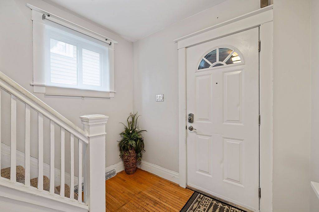 St. Catharines, ON L2R 6C8,77 York ST