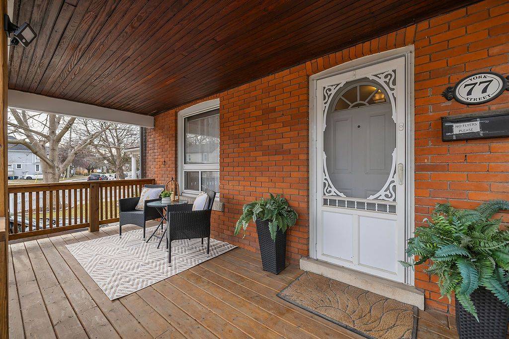 St. Catharines, ON L2R 6C8,77 York ST