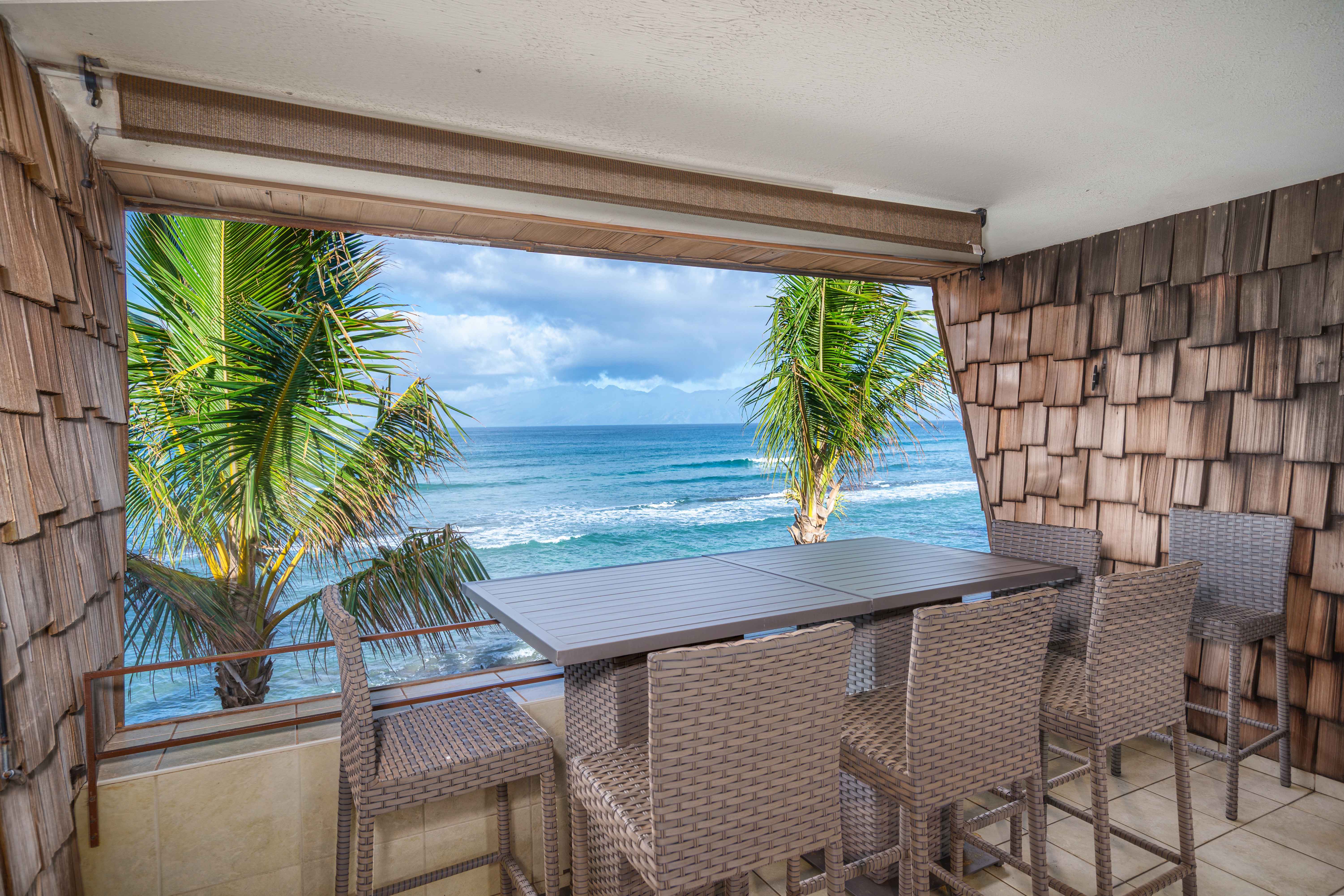 Lahaina, HI 96761,3741 LOWER HONOAPIILANI RD #303