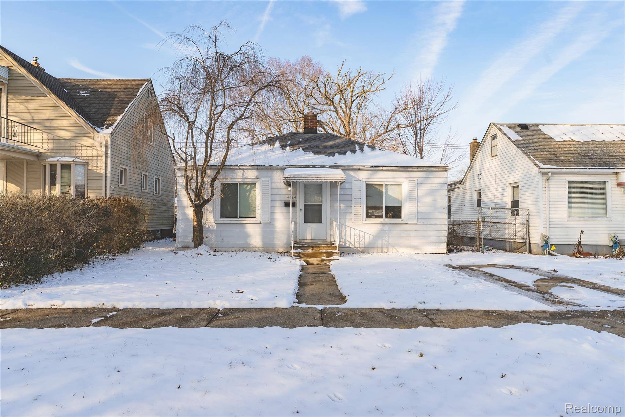 Dearborn Heights, MI 48125,4524 Fleming ST