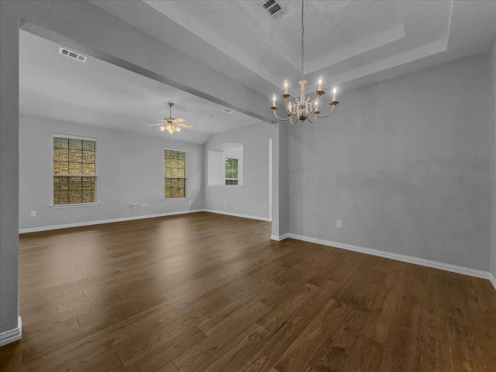 Plano, TX 75025,2837 Mott Street