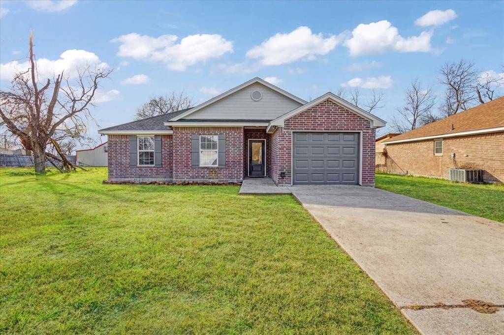 Bonham, TX 75418,700 E 6th Street