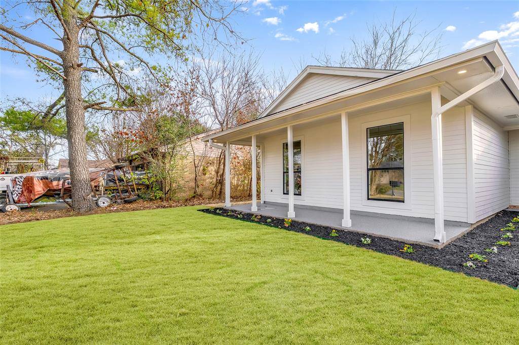 Grand Prairie, TX 75052,2433 Mckensie Lane