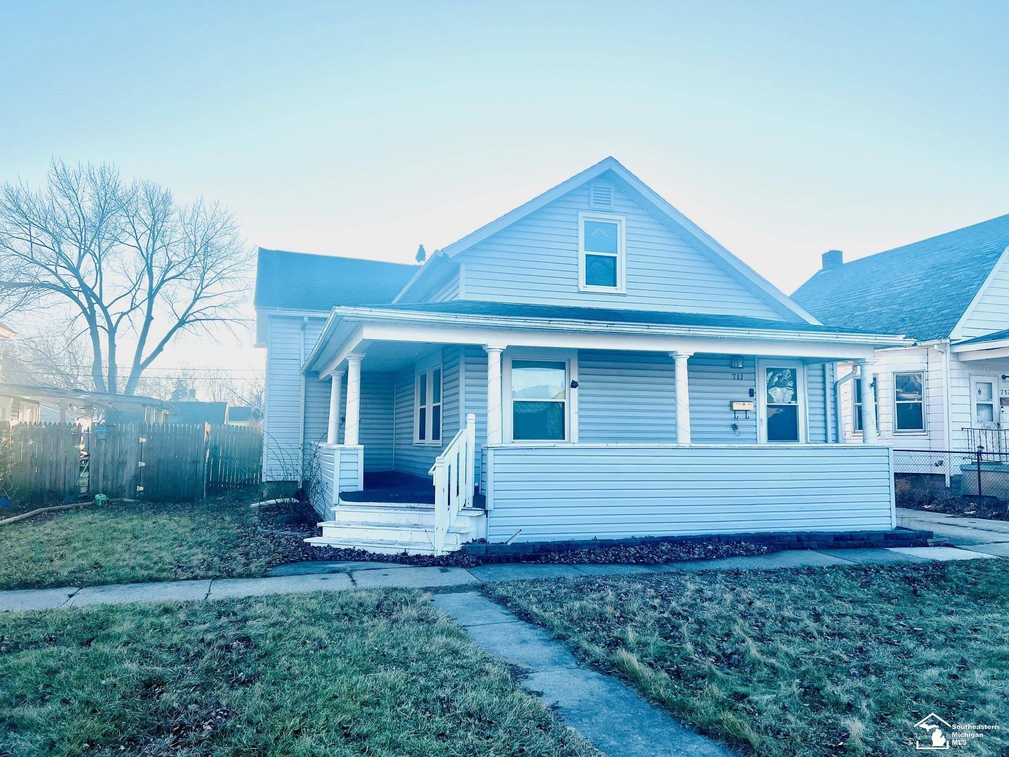 Monroe, MI 48161,711 W 5th ST