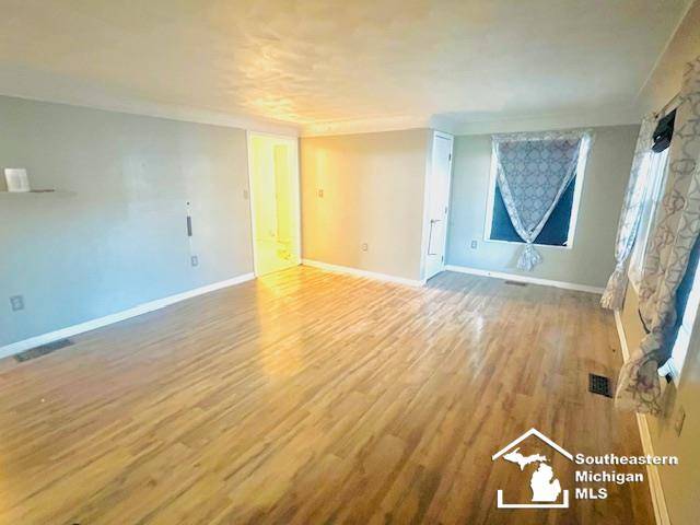 Monroe, MI 48161,711 W 5th ST