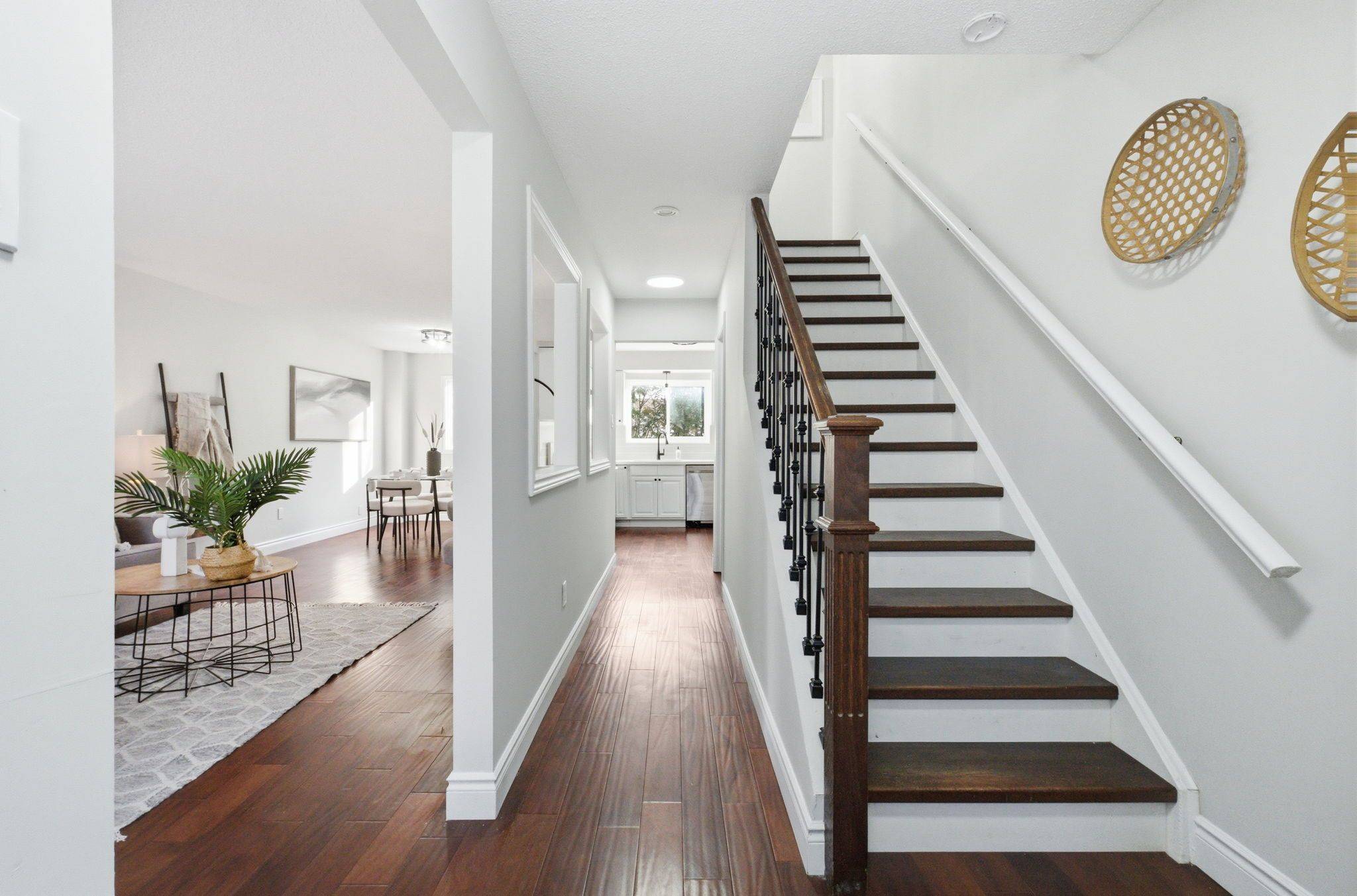 Oshawa, ON L1K 1H9,385 Daytona CT