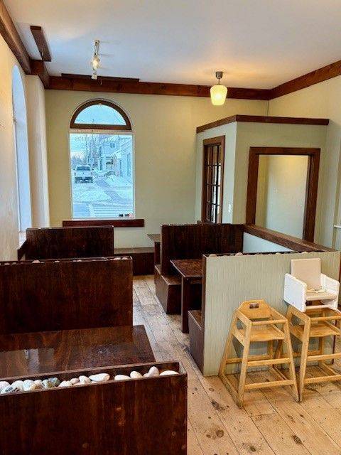 Brock, ON L0E 1E0,1 Cameron ST W #Main Floor