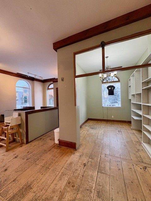 Brock, ON L0E 1E0,1 Cameron ST W #Main Floor