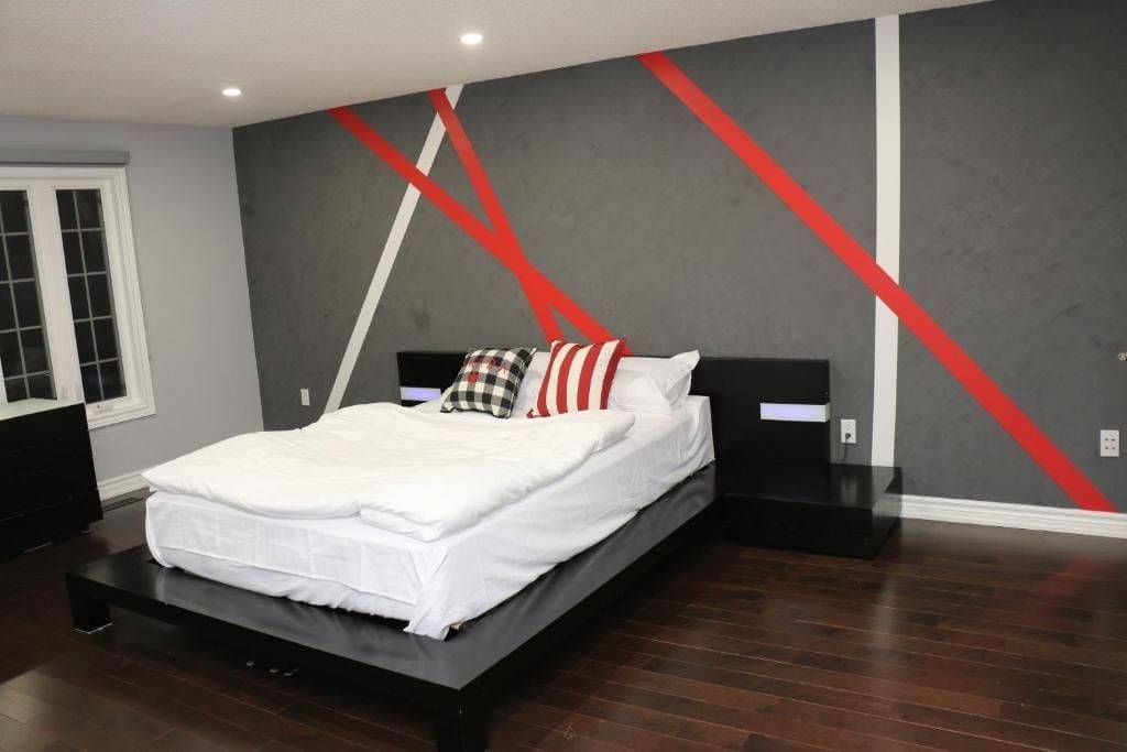 Markham, ON L3S 2W9,164 Stather CRES #Upper