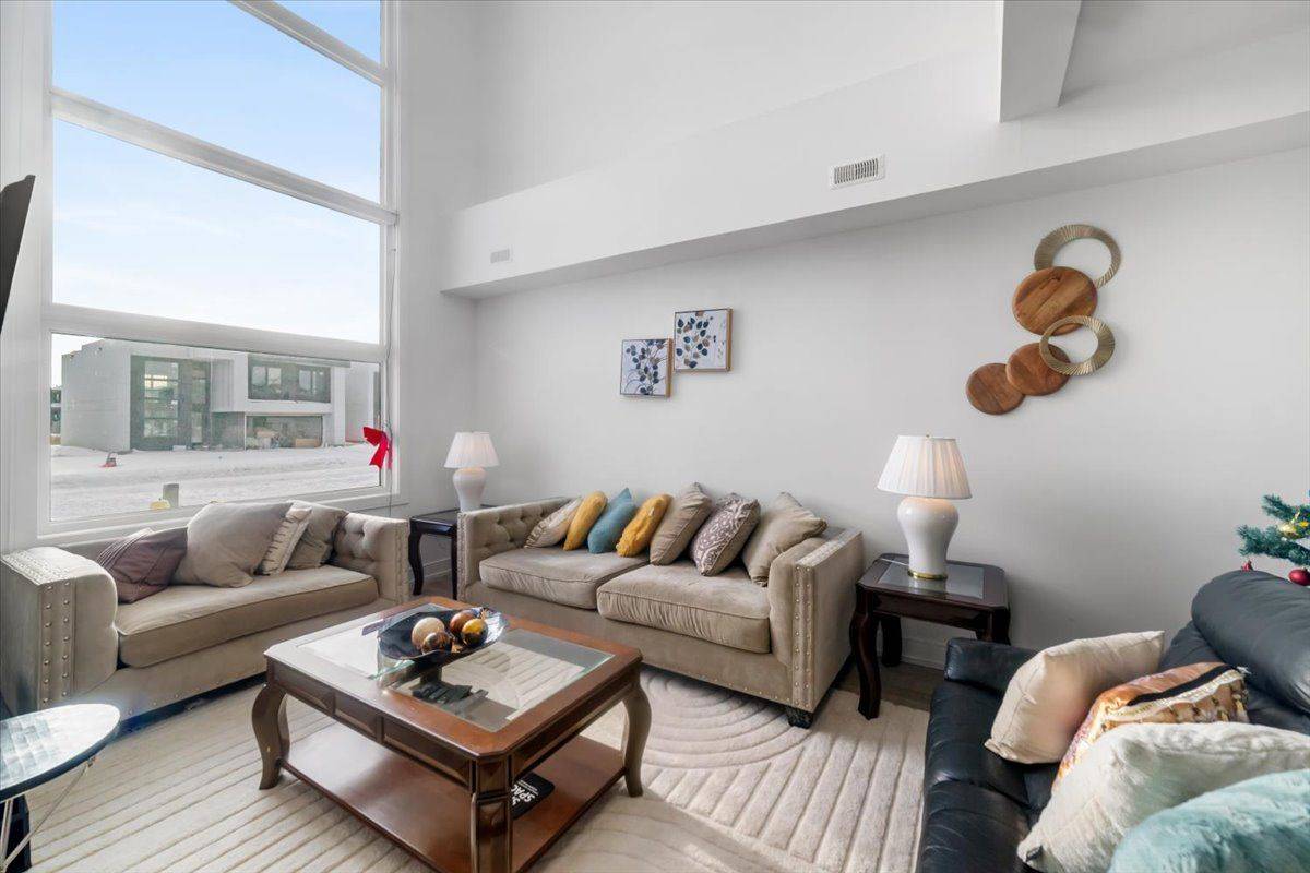 Severn, ON L3V 8M9,3717 Quayside DR