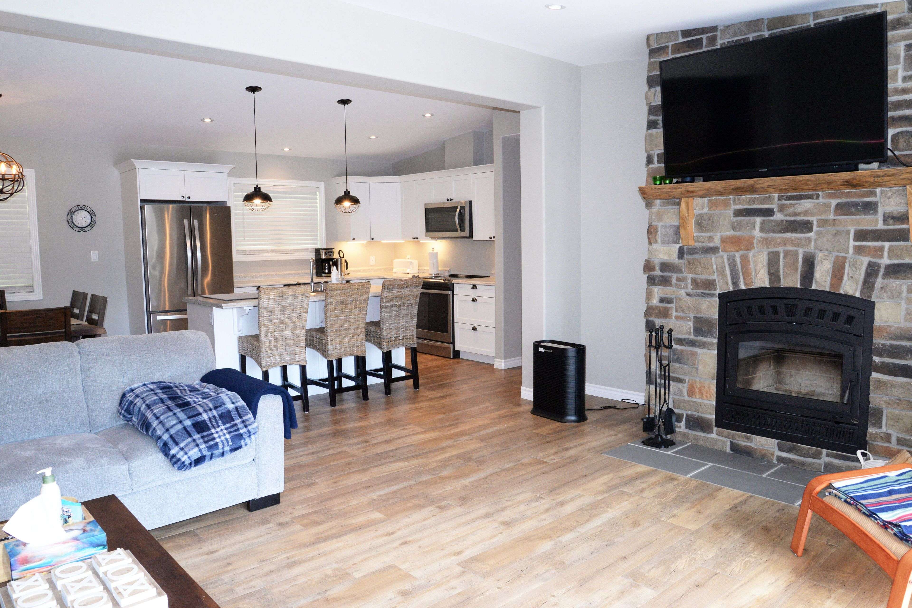 Trent Lakes, ON K0L 1J0,405 Philrick DR