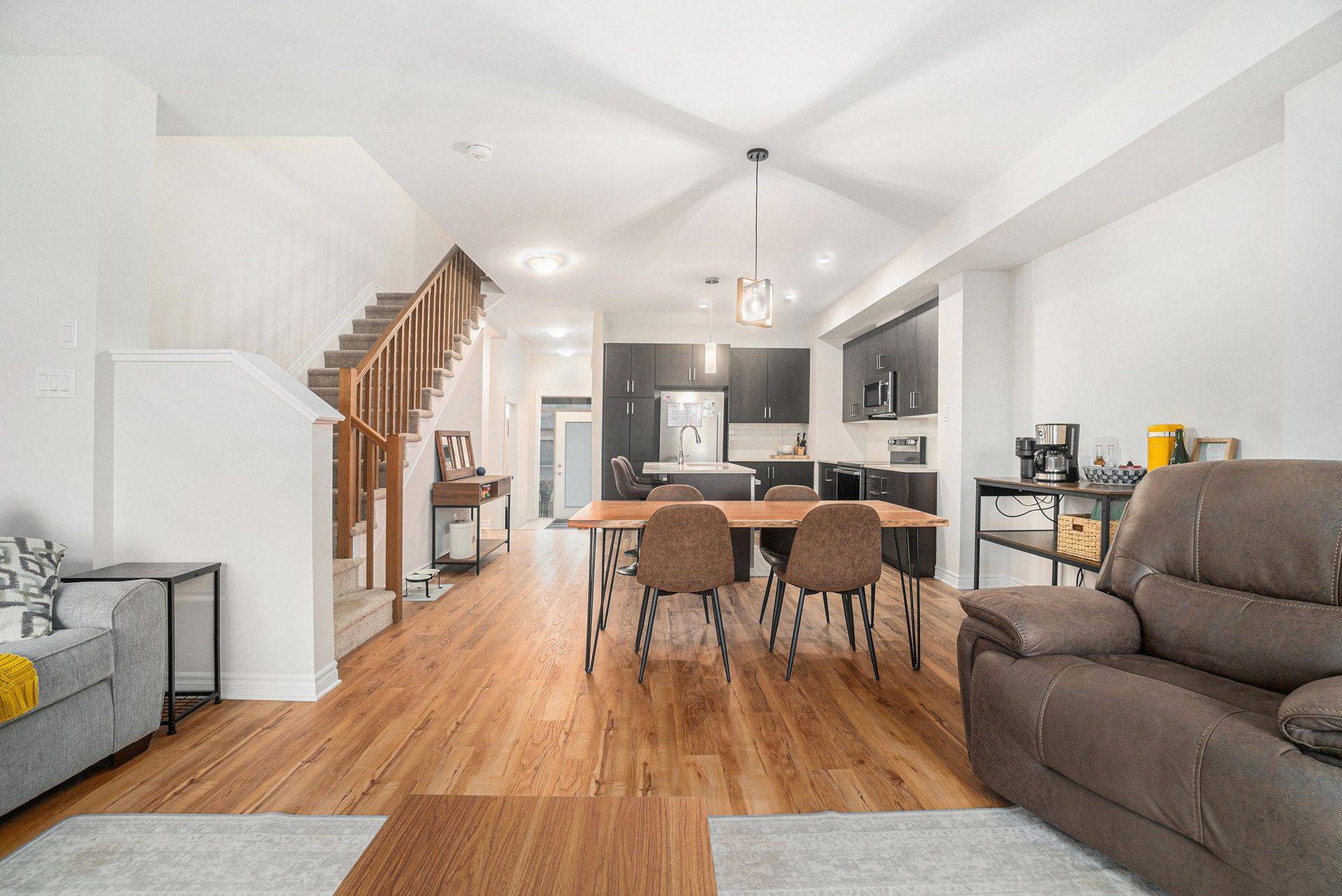 Russell, ON K0A 1W0,93 Richelieu ST