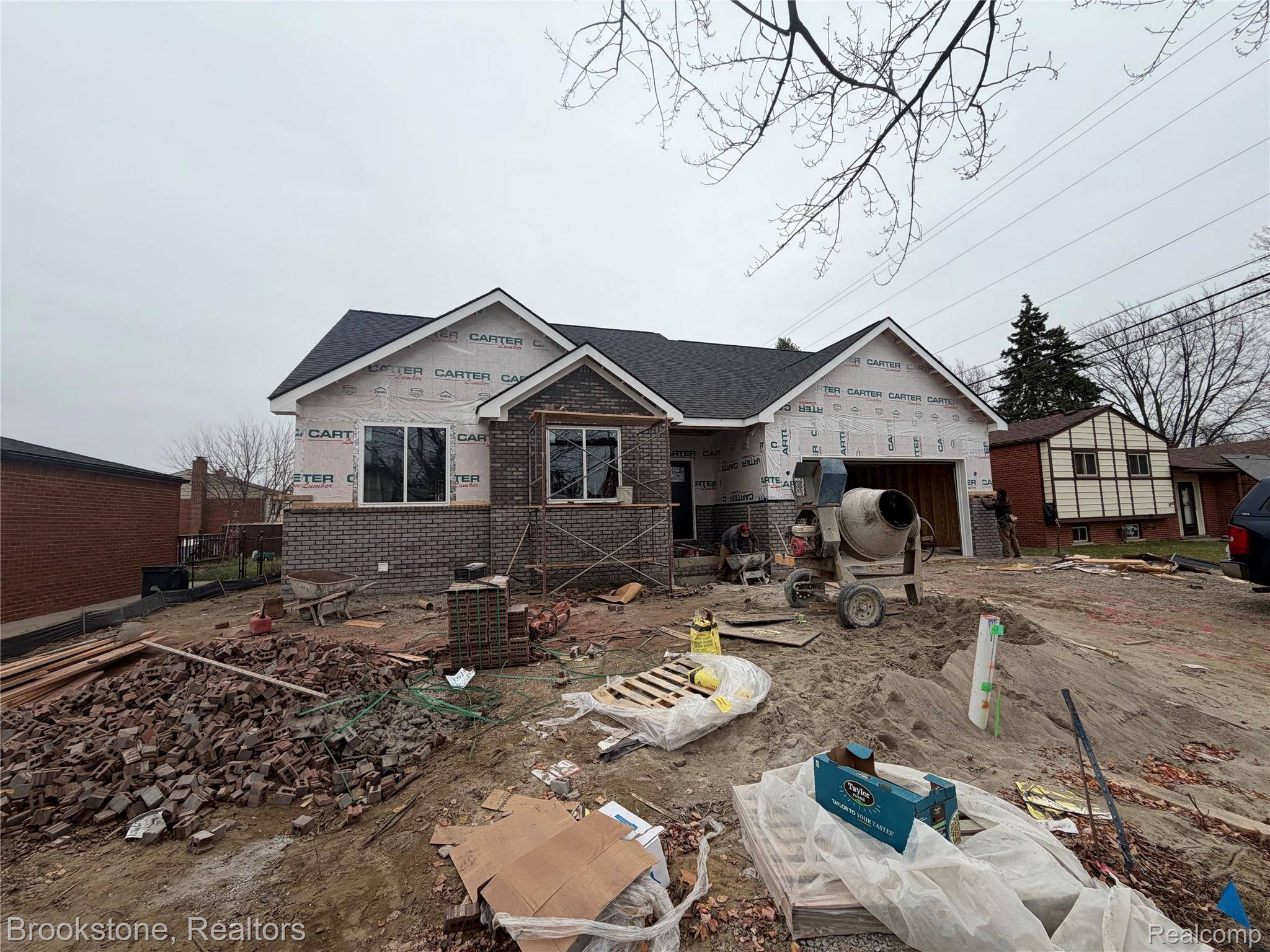 Warren, MI 48092,32930 Chalfonte DR