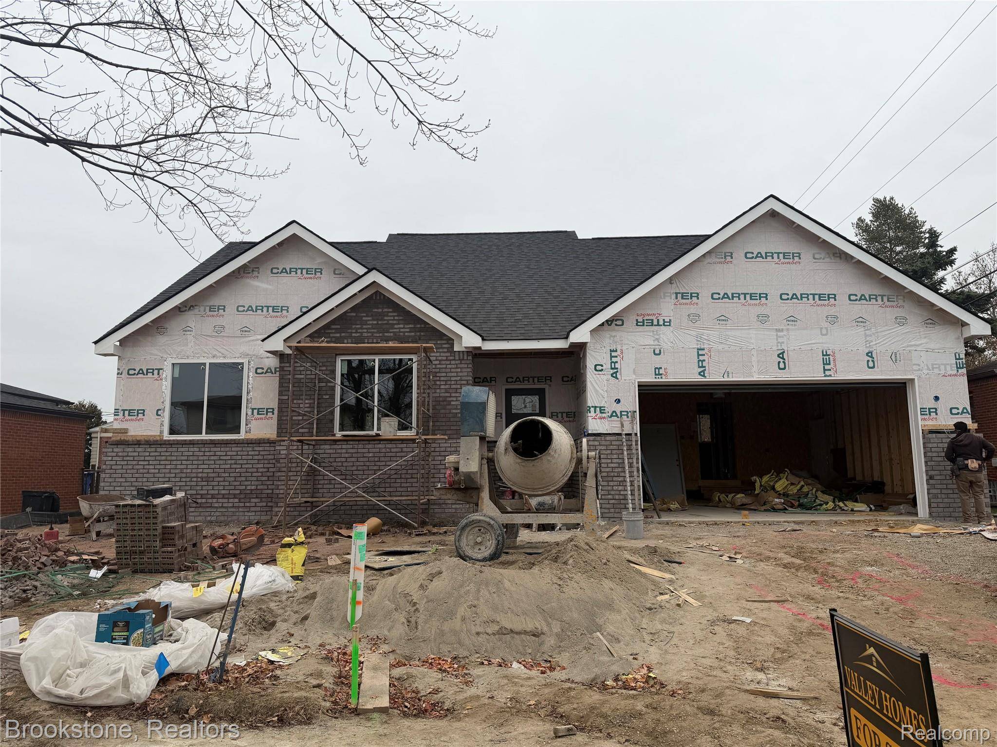 Warren, MI 48092,32930 Chalfonte DR