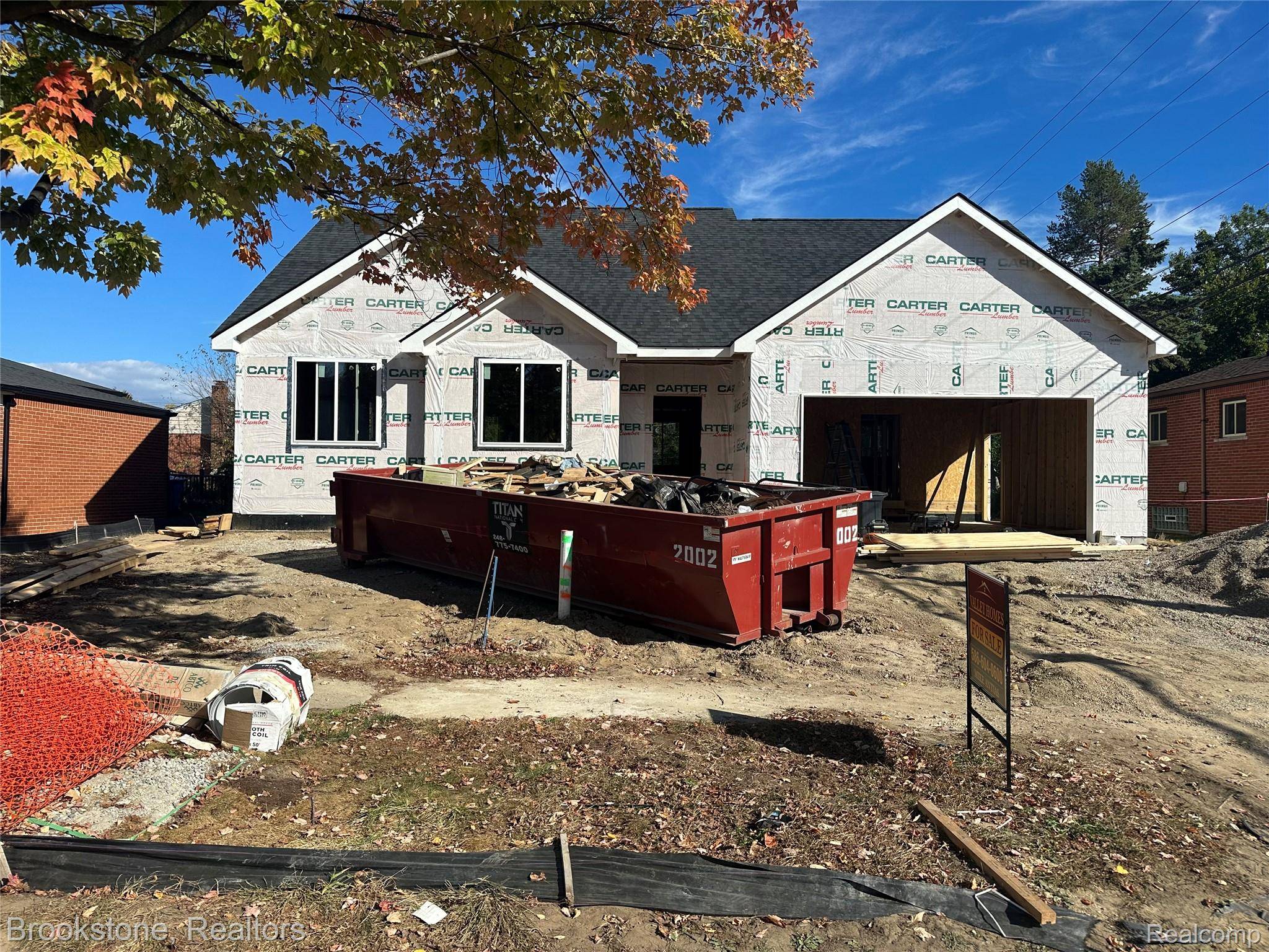 Warren, MI 48092,32930 Chalfonte DR