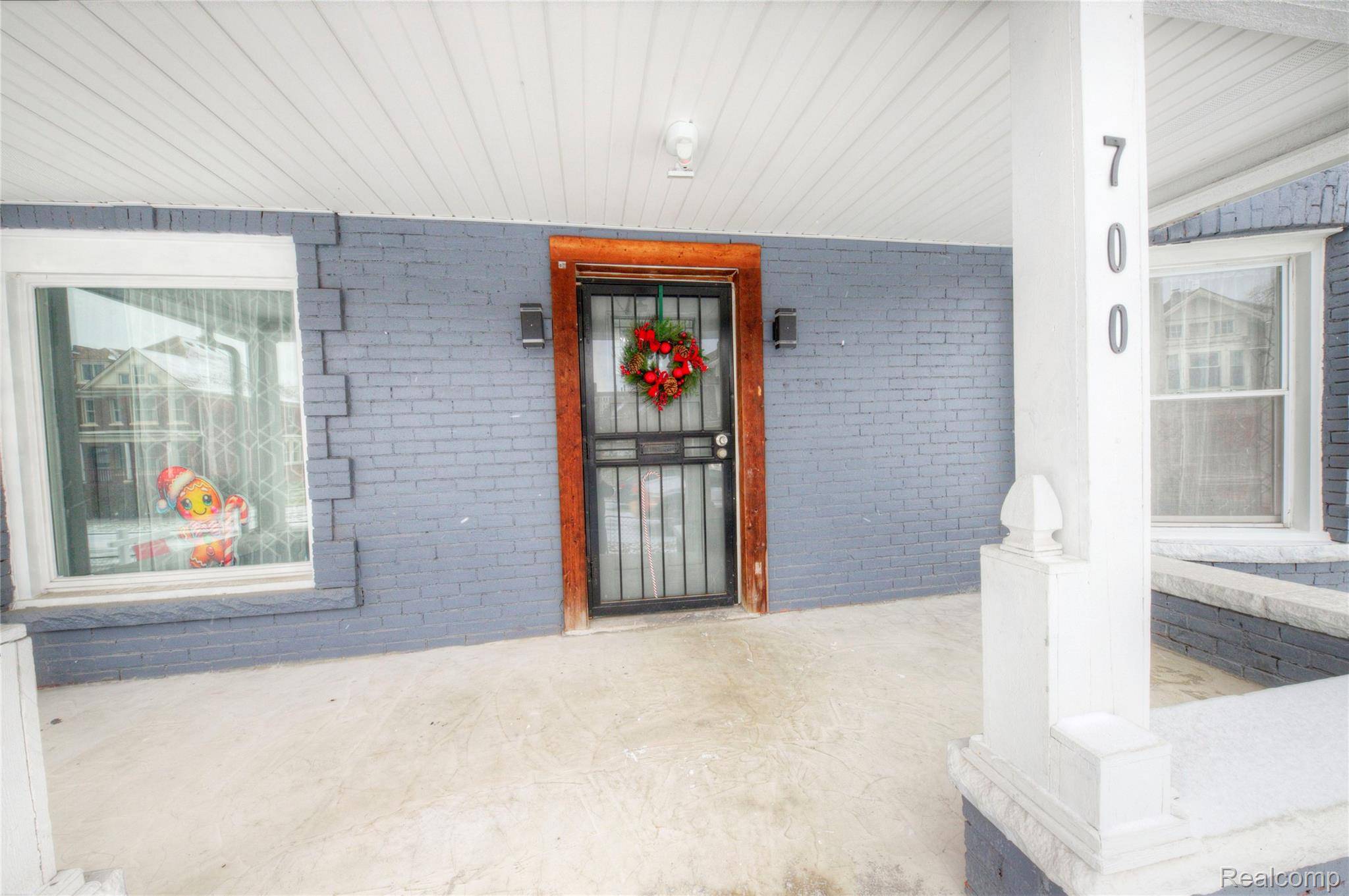 Detroit, MI 48202,700 W Euclid ST