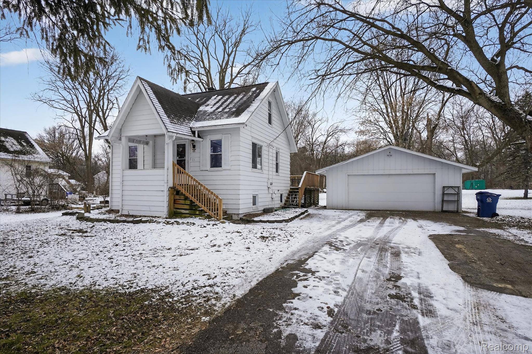 Saginaw, MI 48601,5802 Morganport DR