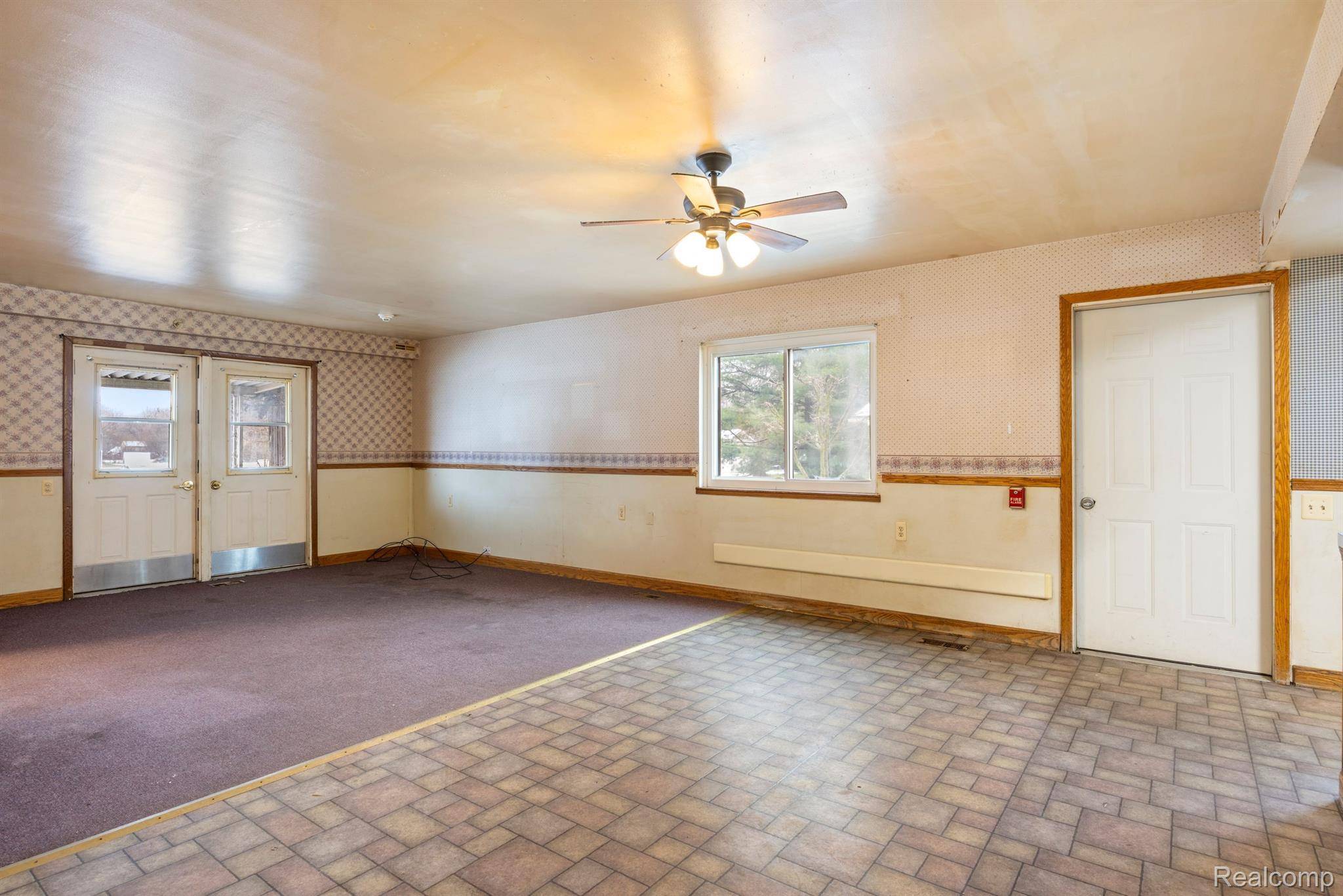 Belleville, MI 48111,15505 HOEFT RD