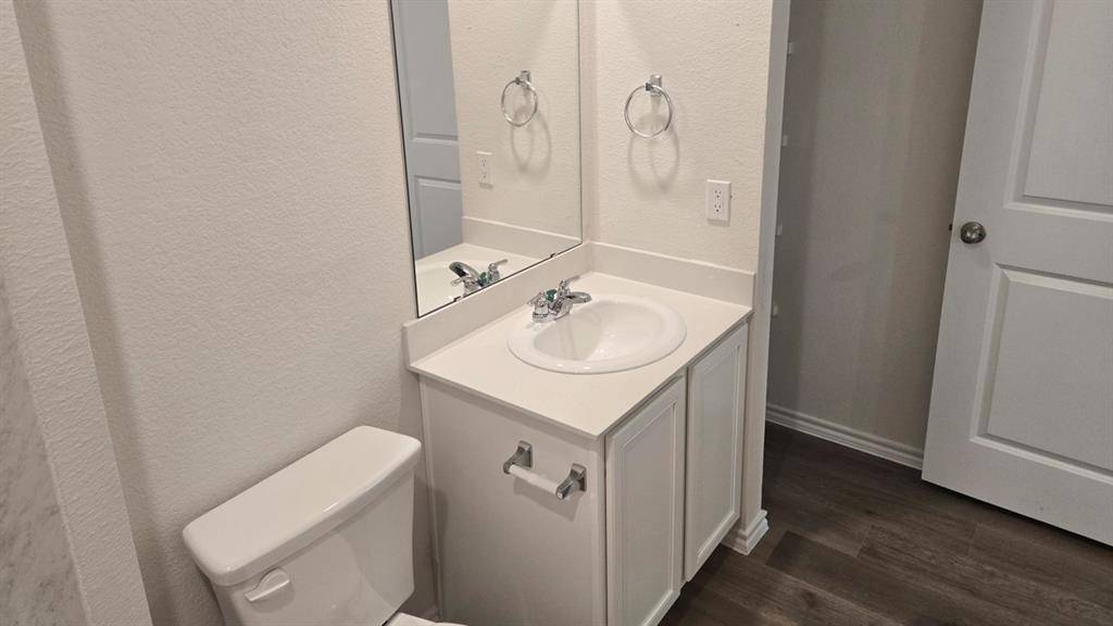 Sherman, TX 75090,904 Jefferson Way