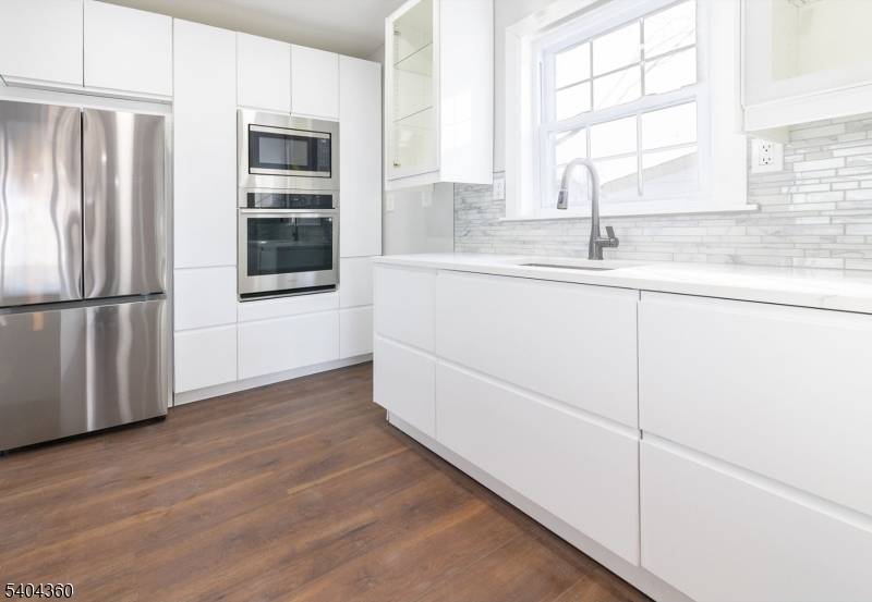 Lyndhurst Twp., NJ 07071,34 Kearney St