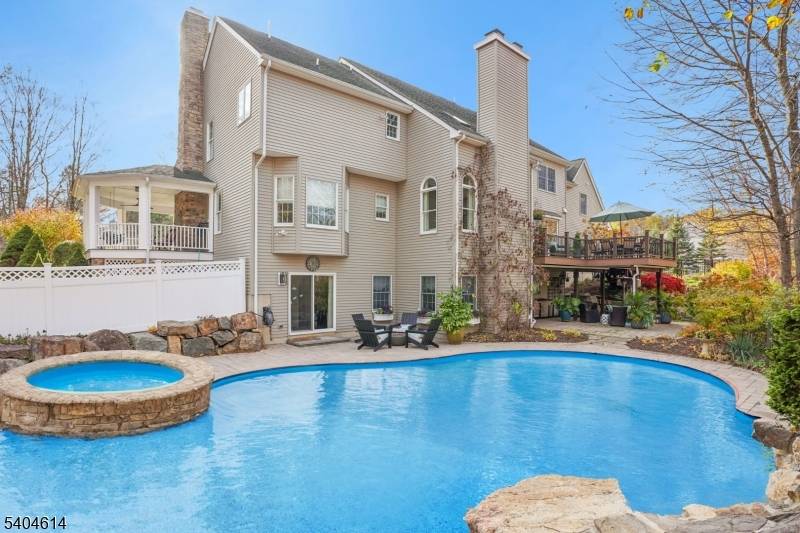 Washington Twp., NJ 07853,36 W Springtown Rd