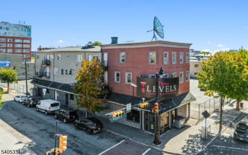 Newark City, NJ 07102,218 Mulberry St