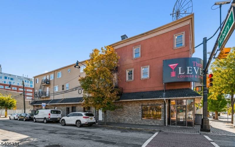 Newark City, NJ 07102,218 Mulberry St