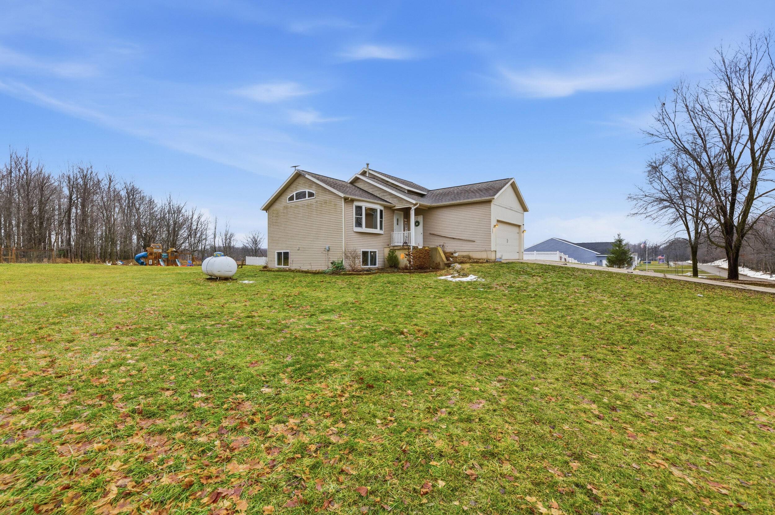 Hastings, MI 49058,1083 Boncher BLVD #25