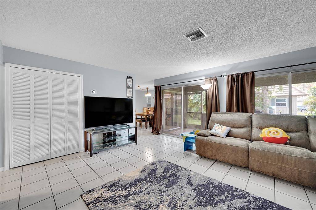 Coral Springs, FL 33071,1910 Coquina Way
